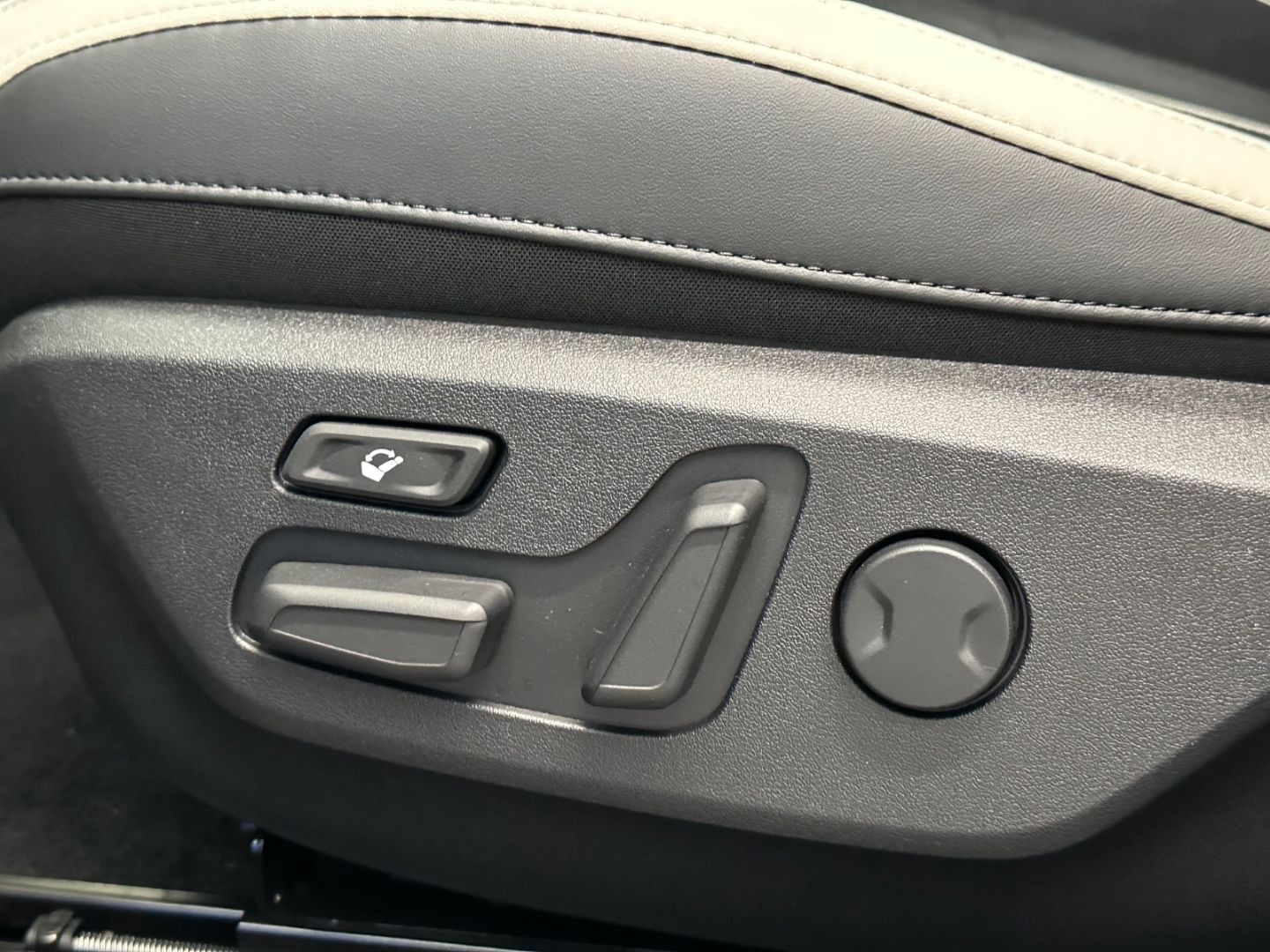 Fahrzeugabbildung Kia EV6 GT-Line 84 kWh Head-Up LED Wärmepumpe