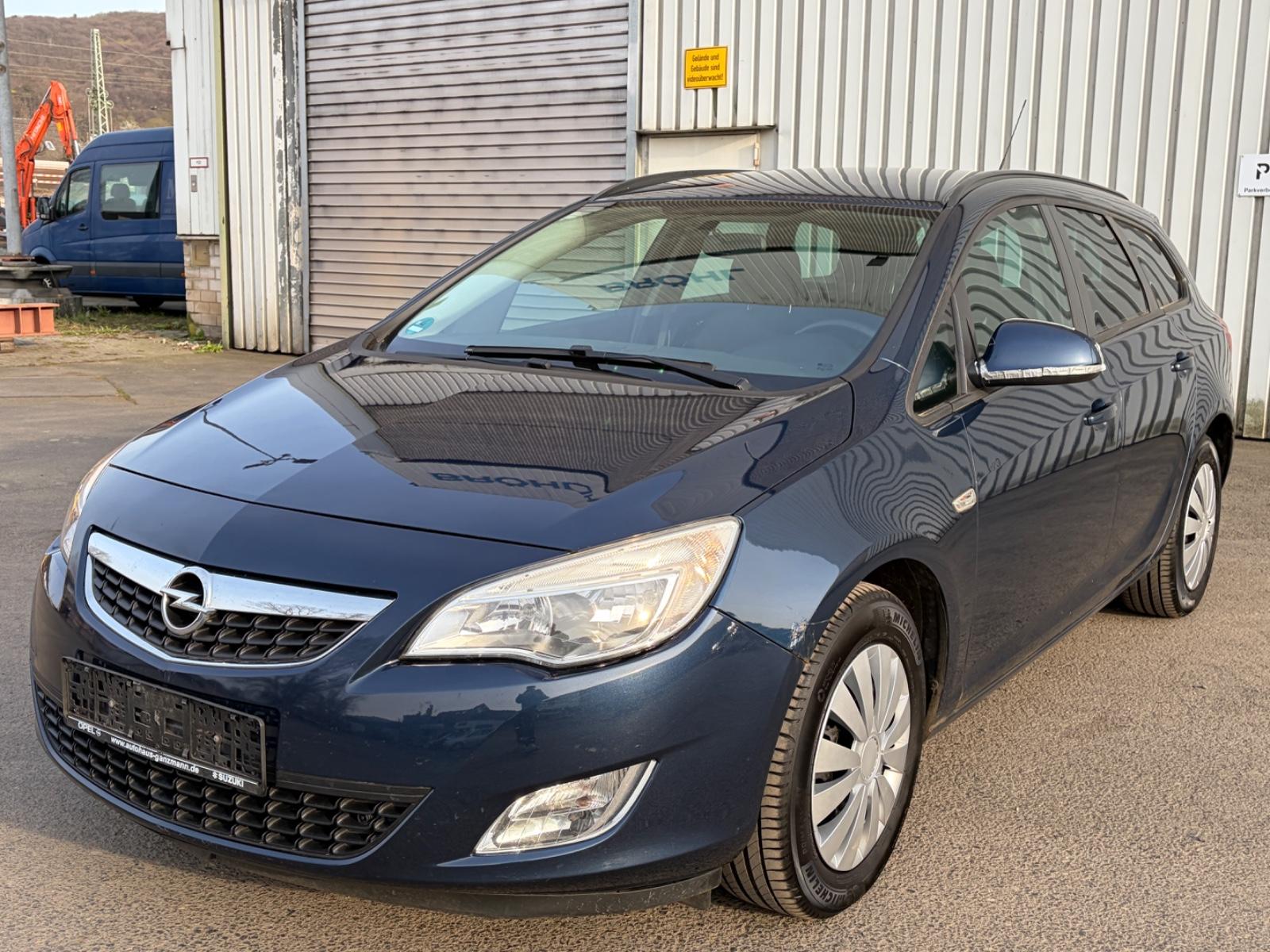 Opel Astra J Sports Tourer Design Edition *DPF PROBL.