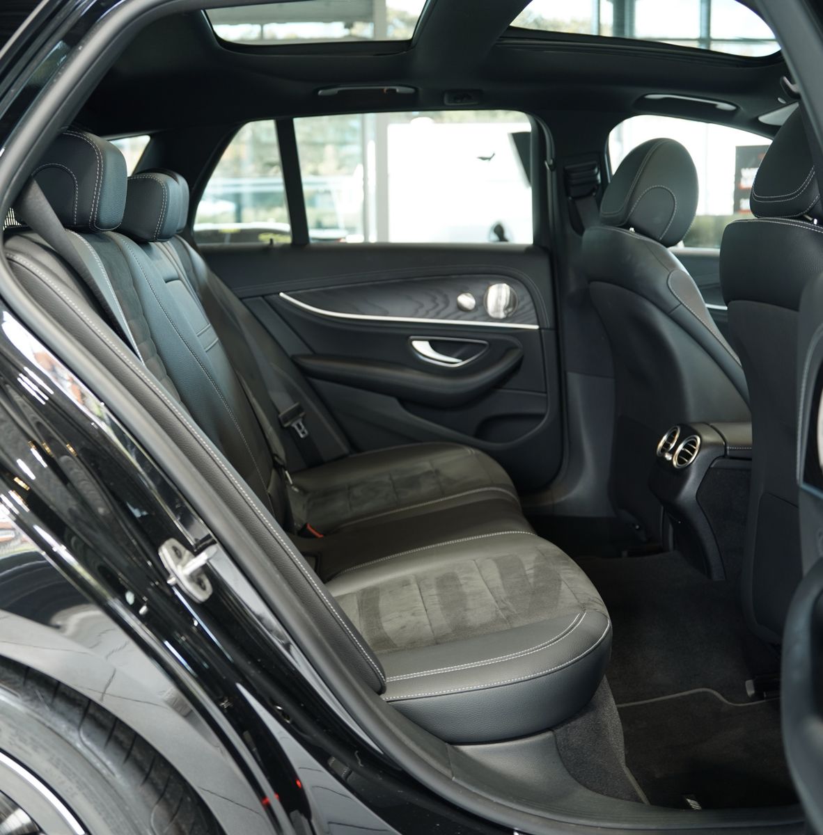 Mercedes Benz E 300