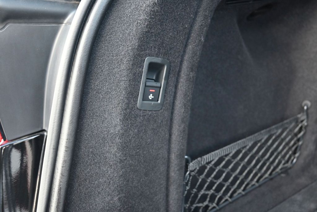 AUDI A4 2023