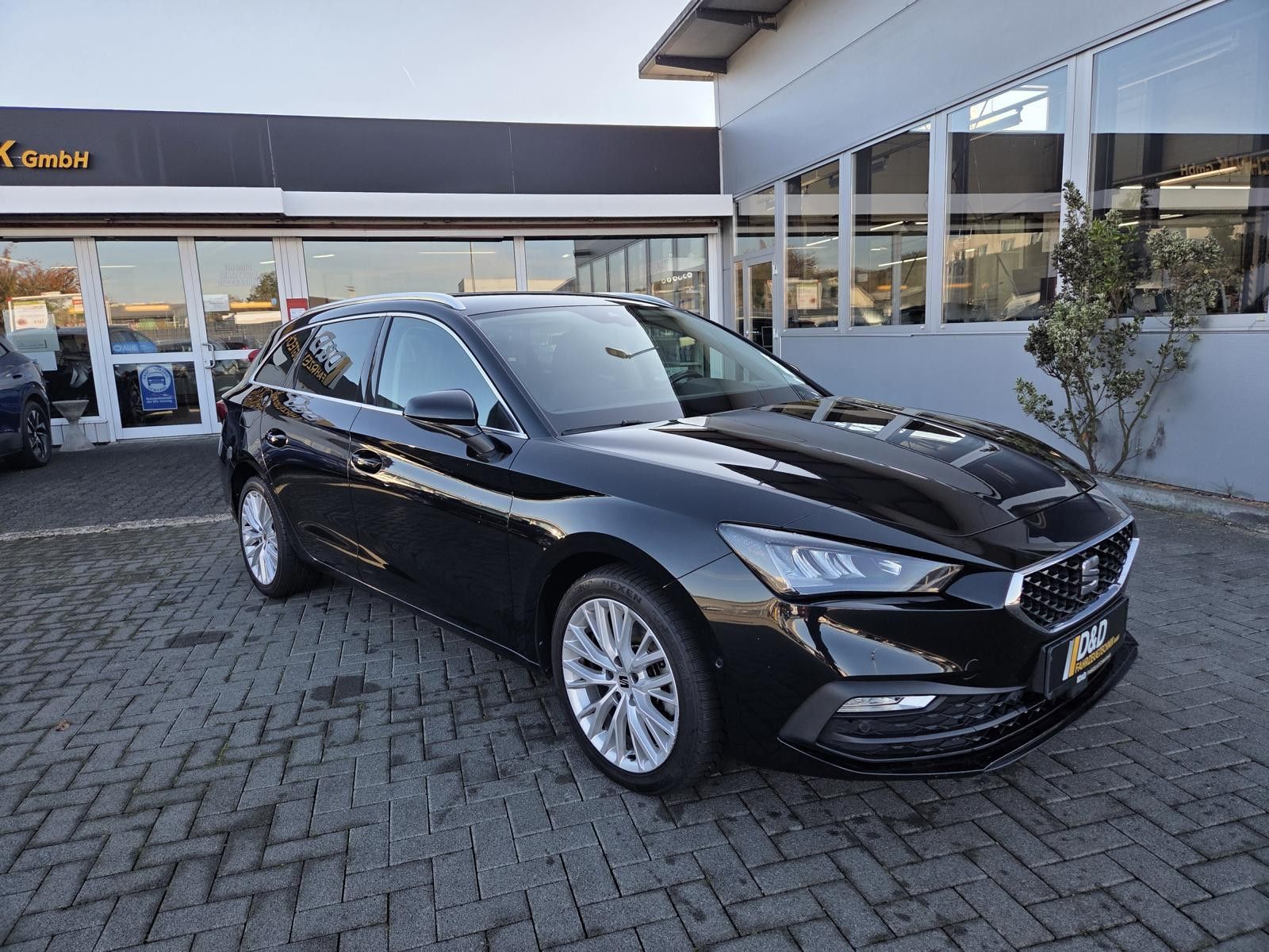 Seat Leon Xcellence|e-Hybrid|VirtCockp|Spur|Parklenk| imagem 3