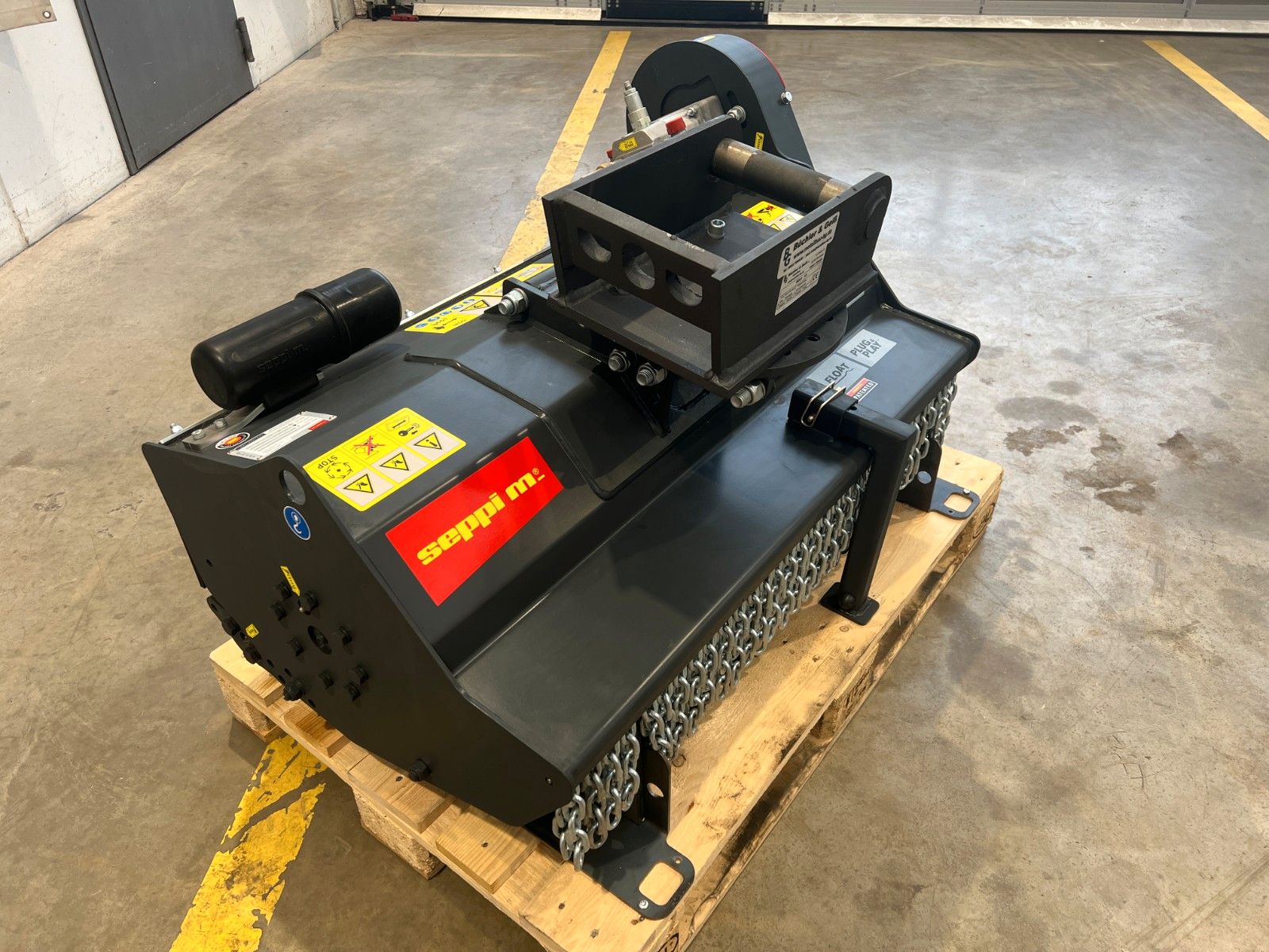 Fahrzeugabbildung Andere Seppi M. H3 105 / Schlegelmulcher 2-5to lagernd!