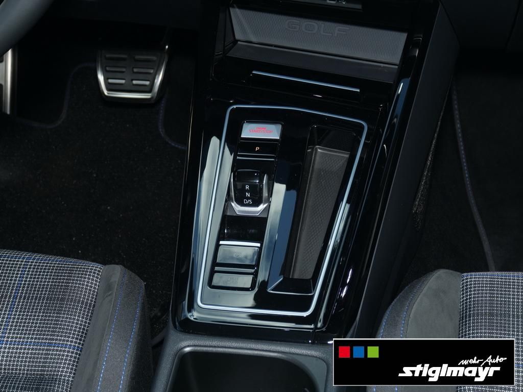 Volkswagen Golf - Bild 12