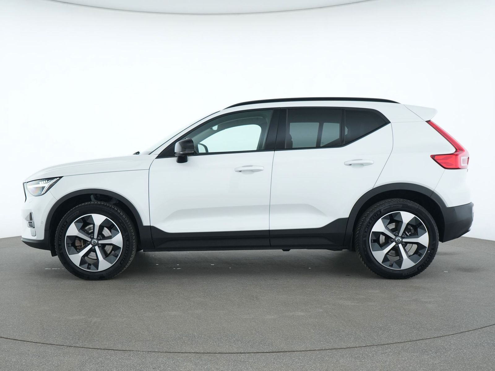 Volvo XC40 Plus Dark ACC 360°Kamera Harman-Kardon PDC foto 9