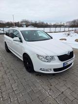 Skoda Superb 1.8 TSI DSG Elegance Kombi Elegance - gebrauchte Skoda Superb aus dem Jahr 2009