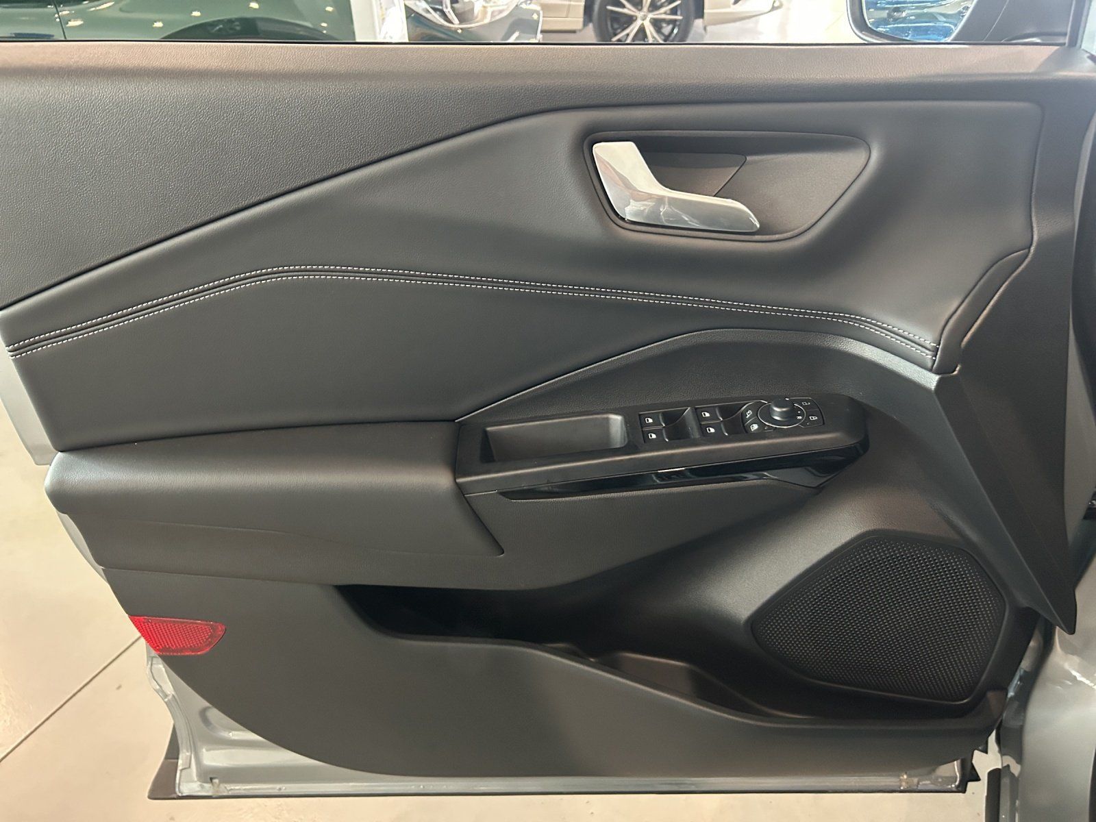 Fahrzeugabbildung Ford Puma Titanium 1,0 Ecoboost MHEV