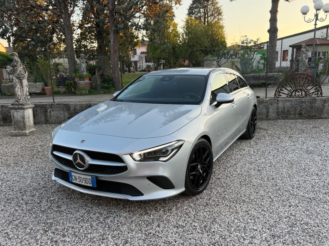 Mercedes-Benz Mercedes-benz CLA 180 d Automatic Shooting Brake