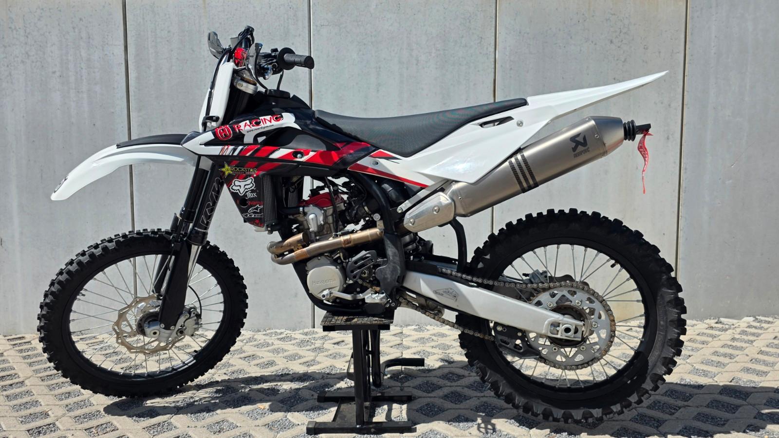 Husqvarna  2013 — rear view
