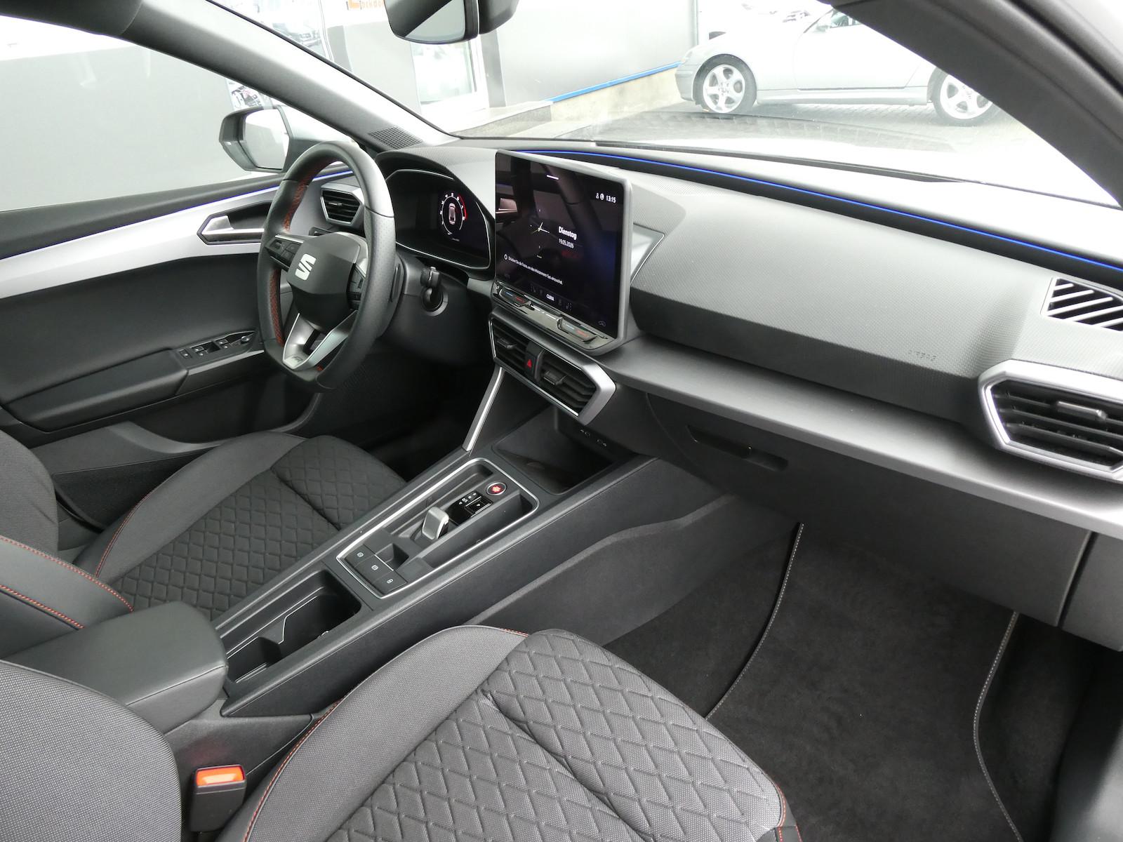 Seat Leon 1.5 eTSI 110 kW FR, Fahrassistenz-Paket L