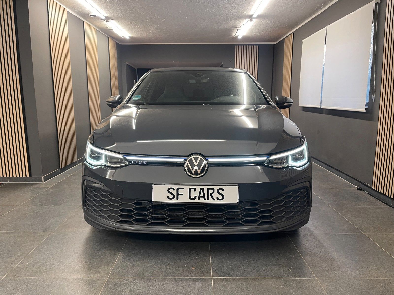 Volkswagen Golf VIII GTE *LKHZ*SHZ*TEMP*NAVI*TOUCH*AMBIENTE imagem 2