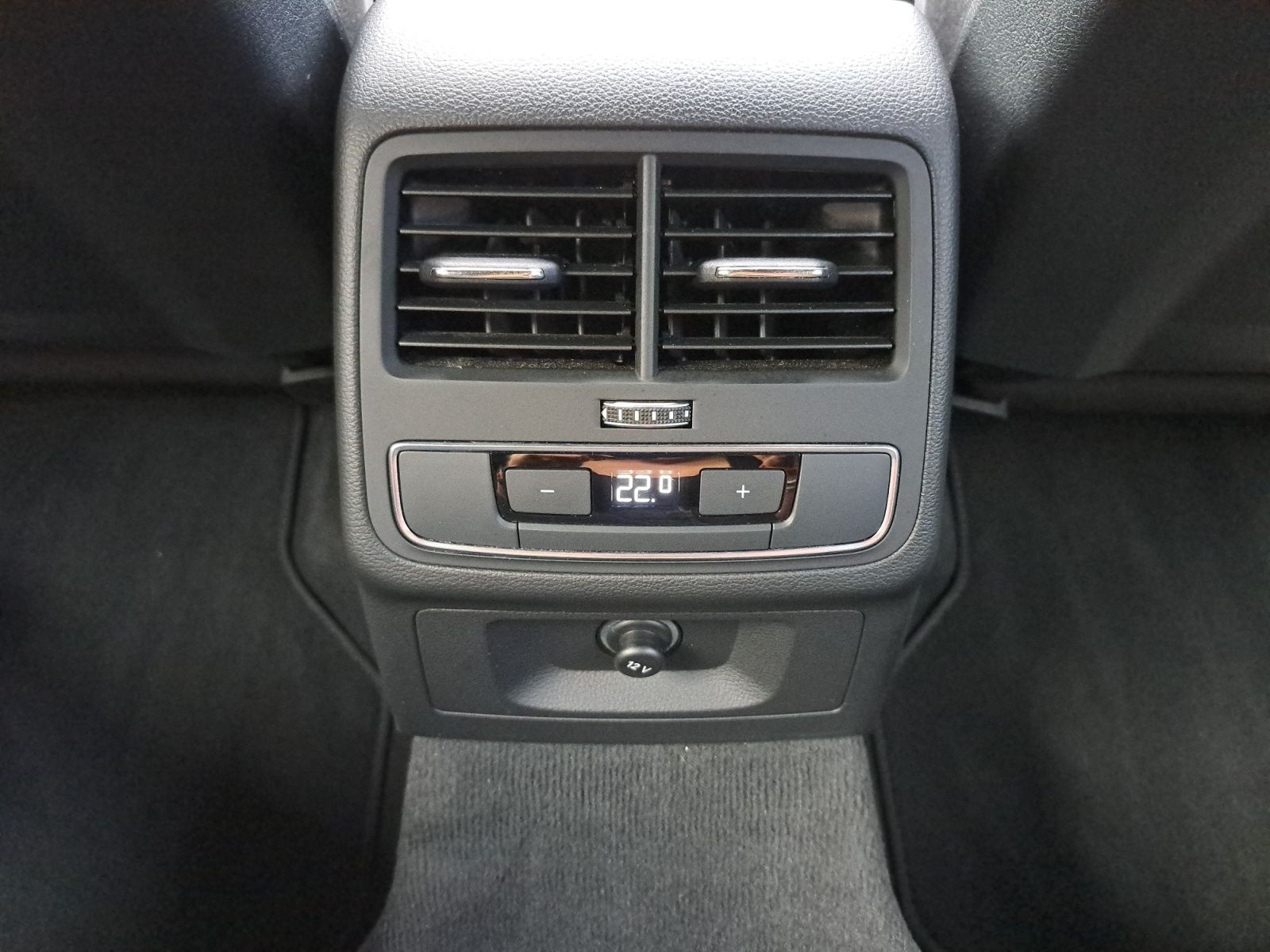 Audi A4 - Bild 25