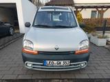 Renault Kangoo Behindertengerecht - Rampe - Renault aus 2001