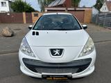 Peugeot 206 + Generation* Klima* 8x fach bereift - Peugeot 206 in Frankfurt (Main)