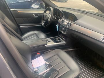 Mercedes E 350 - 2