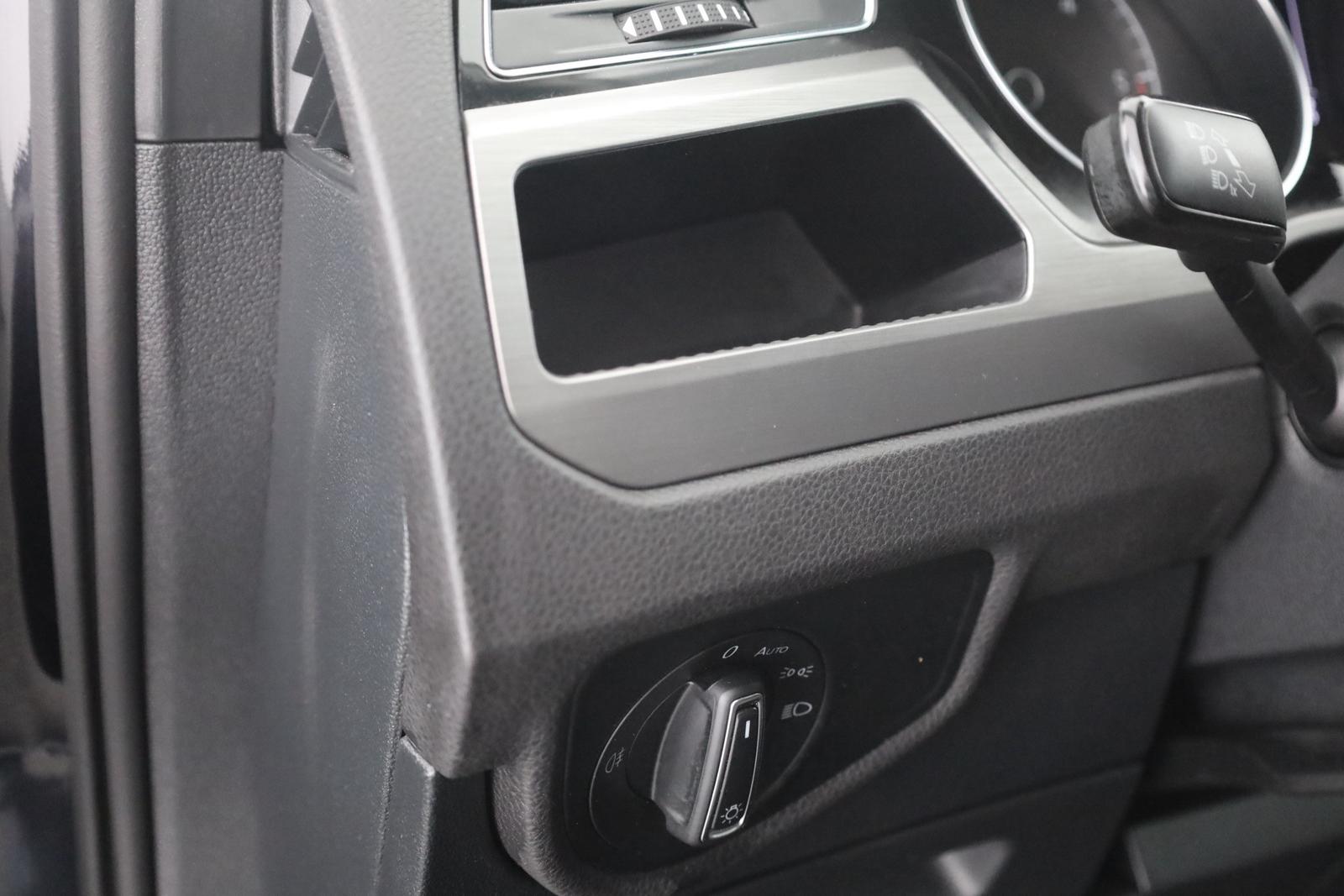 Volkswagen Touran 2.0 TDI DSG Comfortline LED Navi PDC AHK, миниатюра 21
