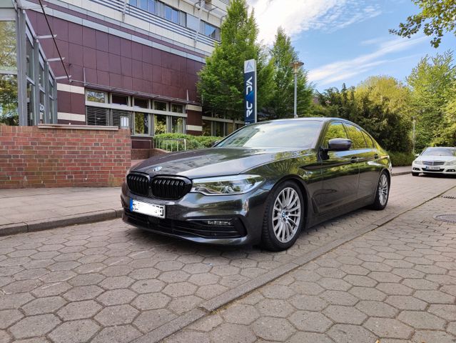 BMW G30 530d Sportline - Extrem gute Ausstattung 