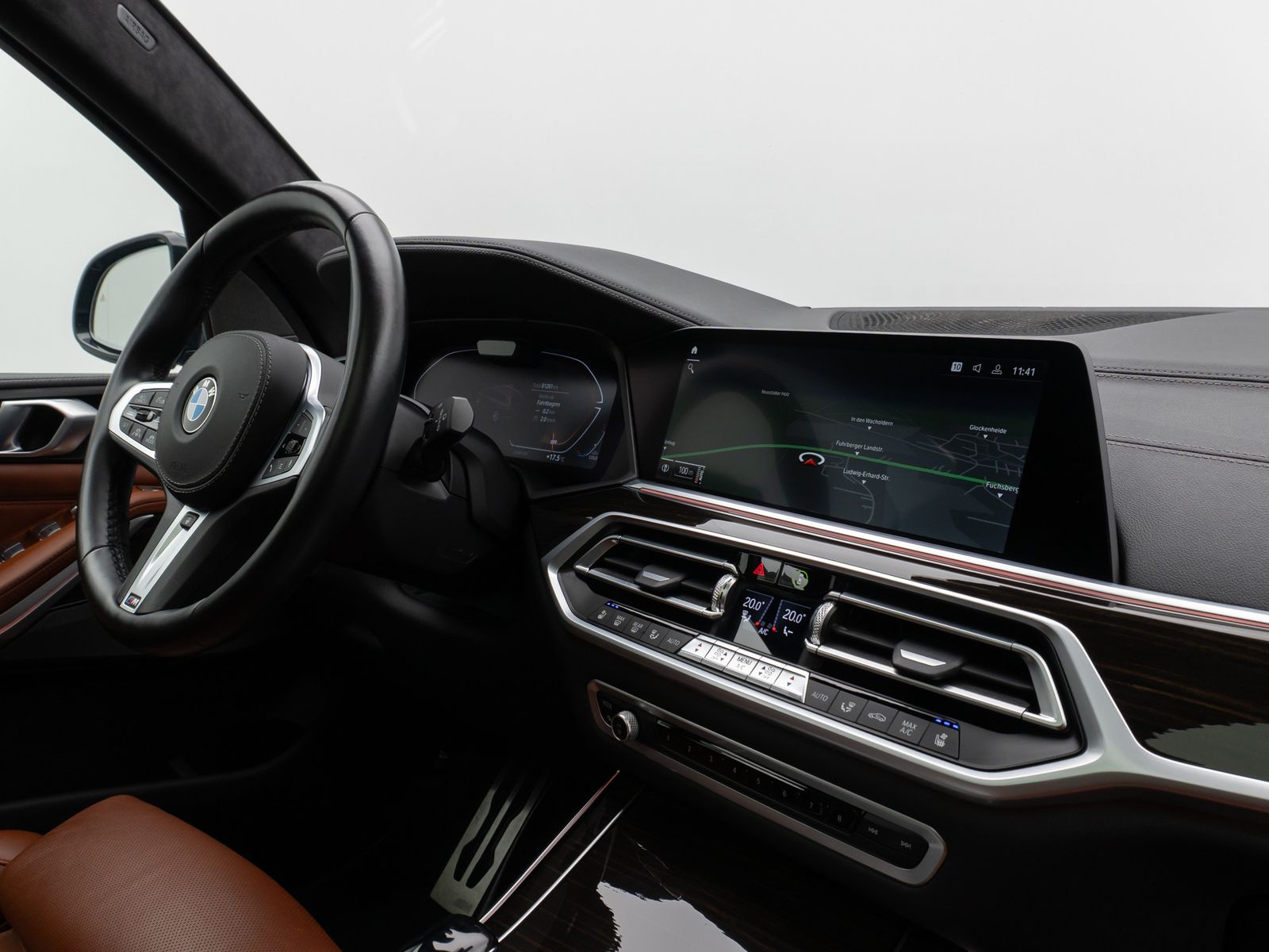 Fahrzeugabbildung BMW X7 xD40d M Sport 360° Laser Massage DAB 21" VOLL