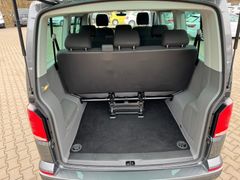 Fahrzeugabbildung Volkswagen T6.1 Caravelle Comfortl. DSG - AHK*NAVI*8-Sitz!!