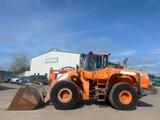 Doosan DL 420 - Saug- und Druckwagen