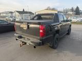 Chevrolet Avalanche 5,3 V8 LKW 2 SEAT - Chevrolet mit Benzin-Antrieb: Pickup