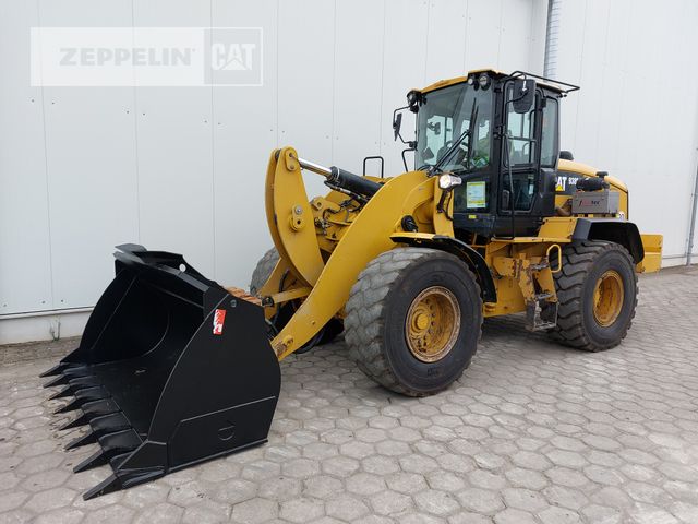 CAT 938M