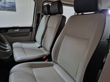 Volkswagen T6 Caravelle - 12