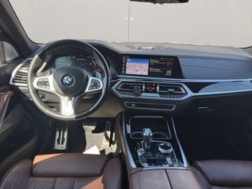 BMW X7 - 10