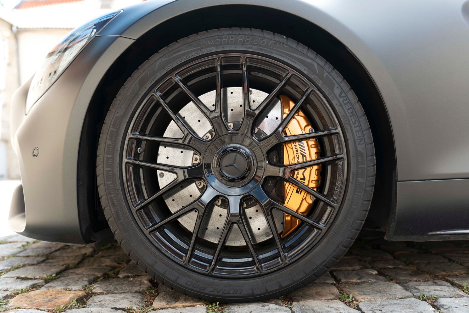 Fahrzeugabbildung Mercedes-Benz AMG GT C Coupe Edition 50 1/500 BUR ACC CERAMIK