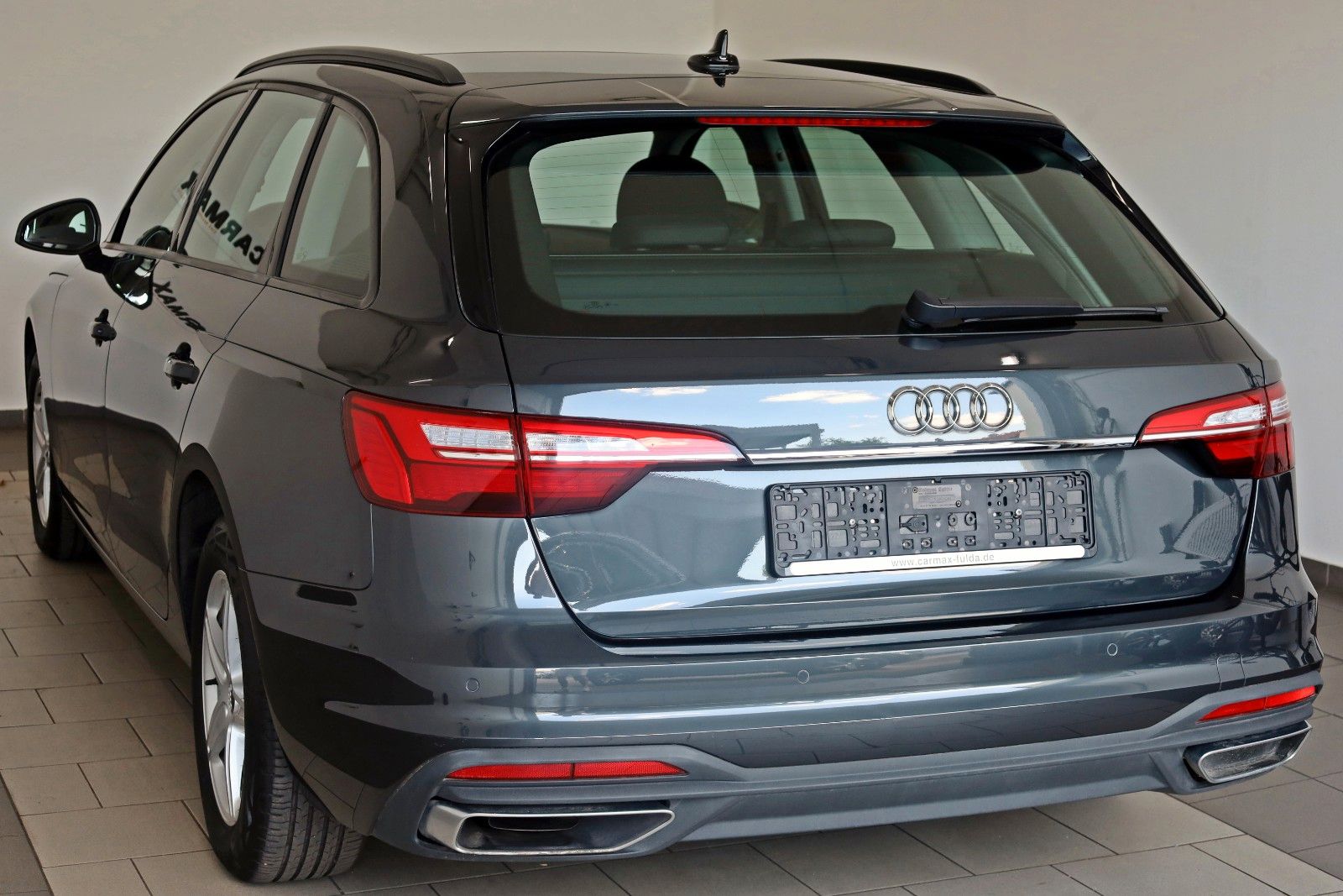 Fahrzeugabbildung Audi A4 Avant 35 TDI advanced Navi,LED,Panorama,SH,