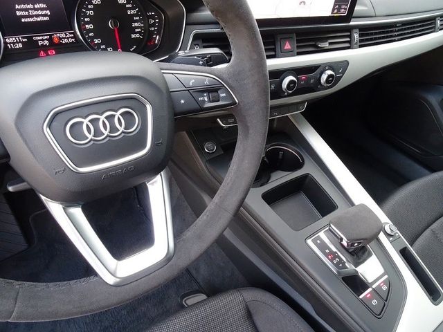 A5 Sportback 35 TFSI S-tronic S line / Matrix