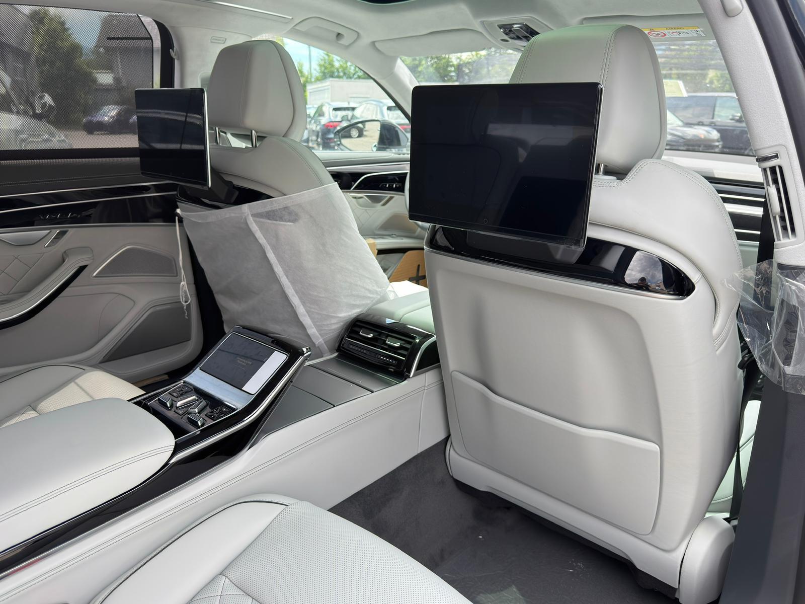 Audi A8 60 TFSI e L QUATTRO/VIP/4-SEATS/B&O/