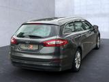 Ford Mondeo Titanium Bluetooth Navi Klima el. Fenster - Ford Mondeo: Titanium