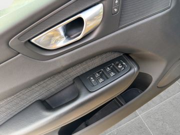 Volvo XC60 - 10