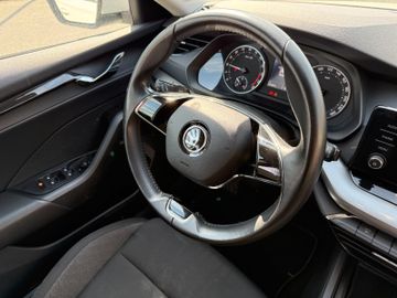 Skoda Octavia - 5