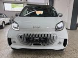 Smart ForTwo EQ Coupé LED/PTS/KAMERA/P-DACH/LEDER/22KW - mit Elektro-Antrieb: Coupe, Silber