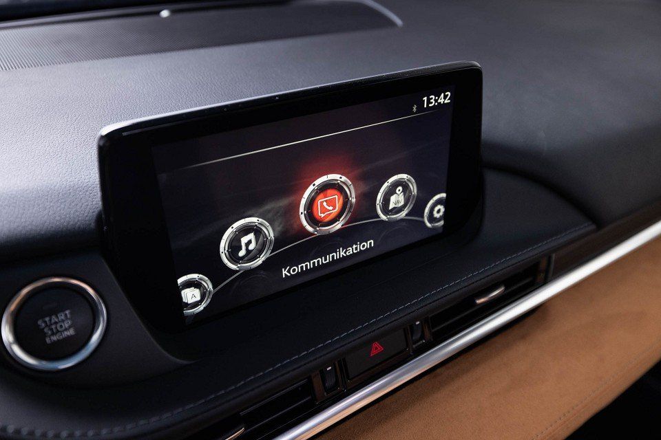 Fahrzeugabbildung Mazda 6 Kombi 2.5i 194PS A/T 20THANNIVERSARY SUNR