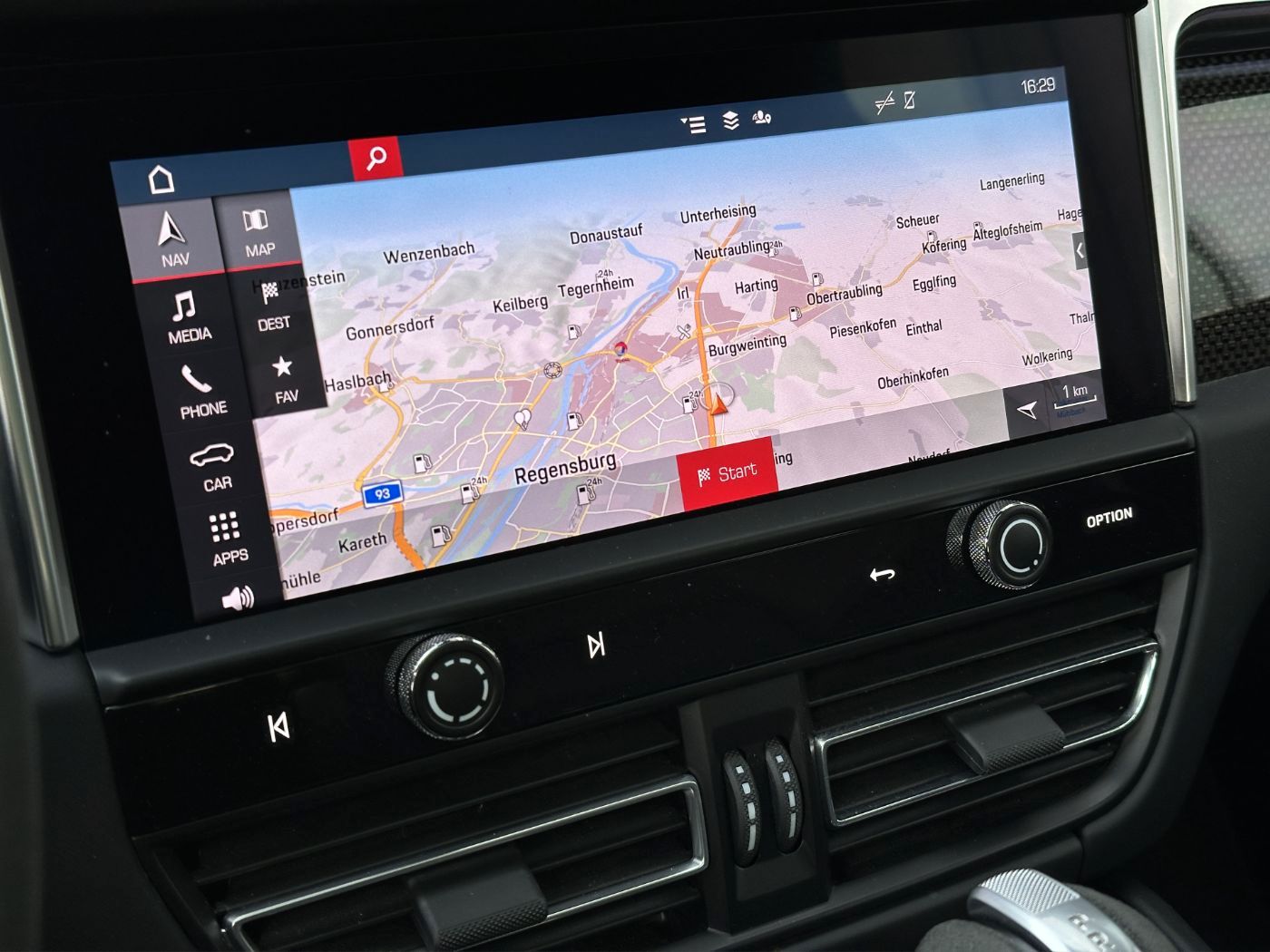 Porsche Macan GTS Burmester PASM Sportsitze PANO foto 15
