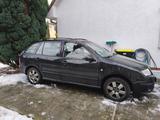 Skoda Fabia Combi 1.4 16V Elegance Automatik Standheiz - Skoda Fabia: Standheizung