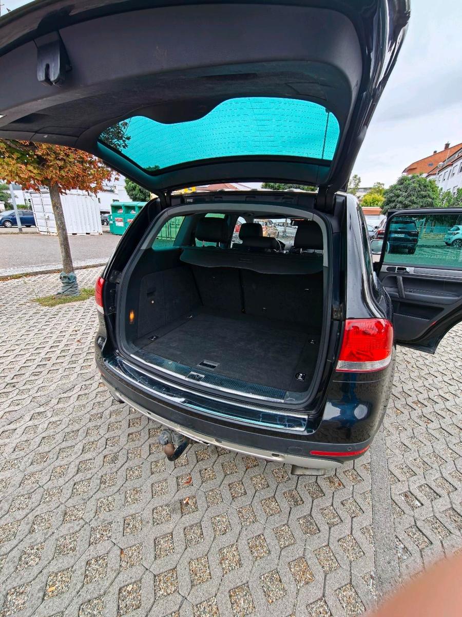 Volkswagen Touareg 2006 — photo 8