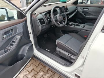 Nissan X-Trail - 9
