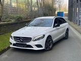 Mercedes-Benz C 220d T-Modell NIGHT-PAKET/CARPLAY/RFK/ - Mercedes-Benz C 220 in Oberhausen