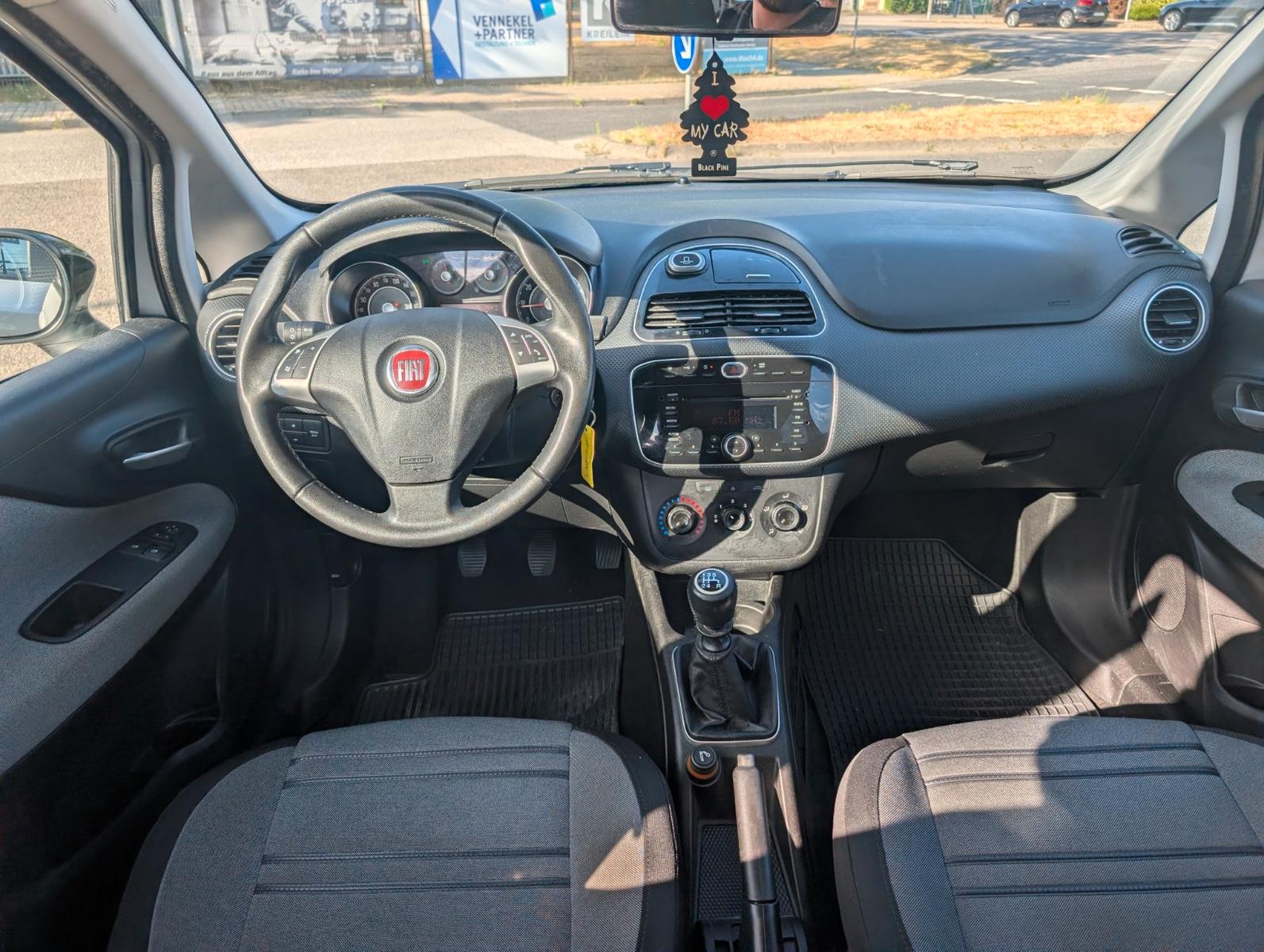Fiat Punto Evo Dynamic*KLIMA*ZV-FUNK*RADIO-CD !!
