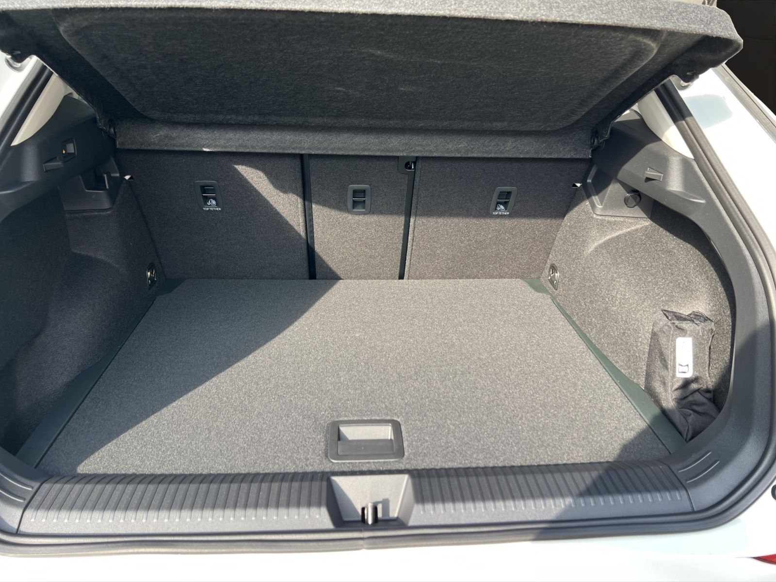 Volkswagen T-Roc - Bild 8