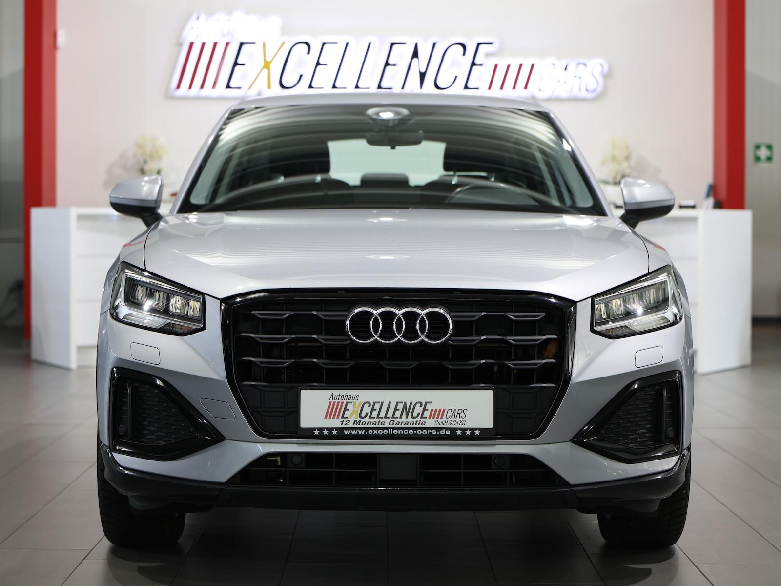 Audi Q2 35 TFSI ADVANCED SILVER & BLACK / LED, LEDER, миниатюра 6