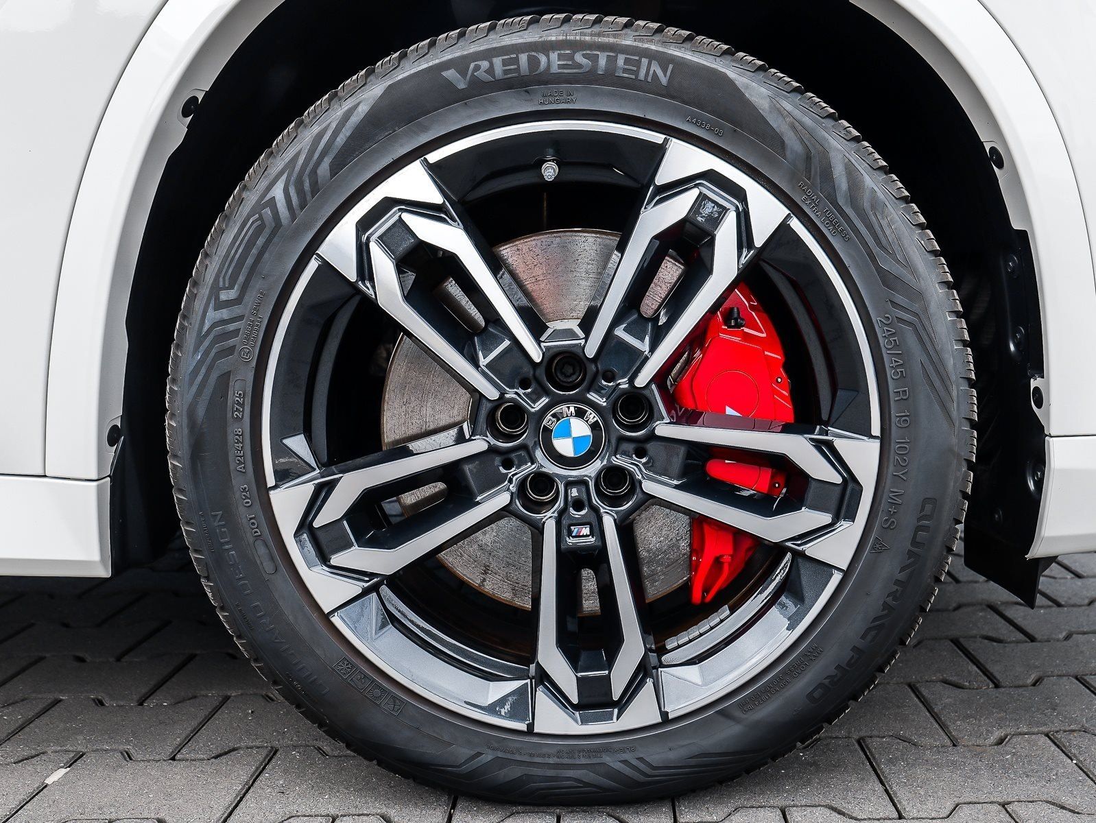 BMW X1 xDrive23i M Sport HUD PANO ACC AHK RFK NAVI foto 4