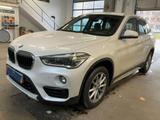 BMW X1 xDrive 20 i Sport Line*LED*NAVI*HUD*2.HD* - BMW X1: X Line