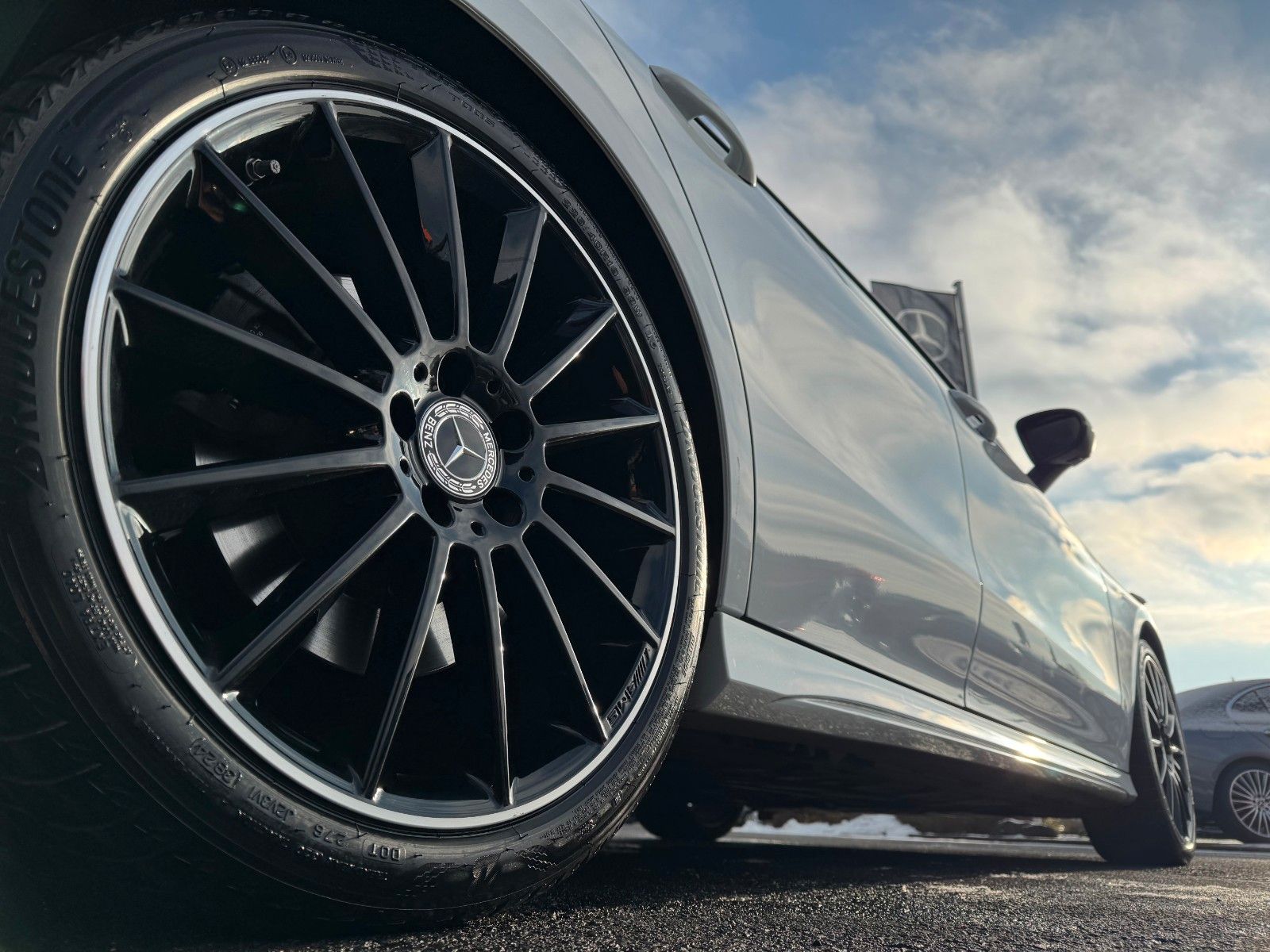 Fahrzeugabbildung Mercedes-Benz CLA 250 4M SB AMG+Pano+AHK+Memory+360+Night