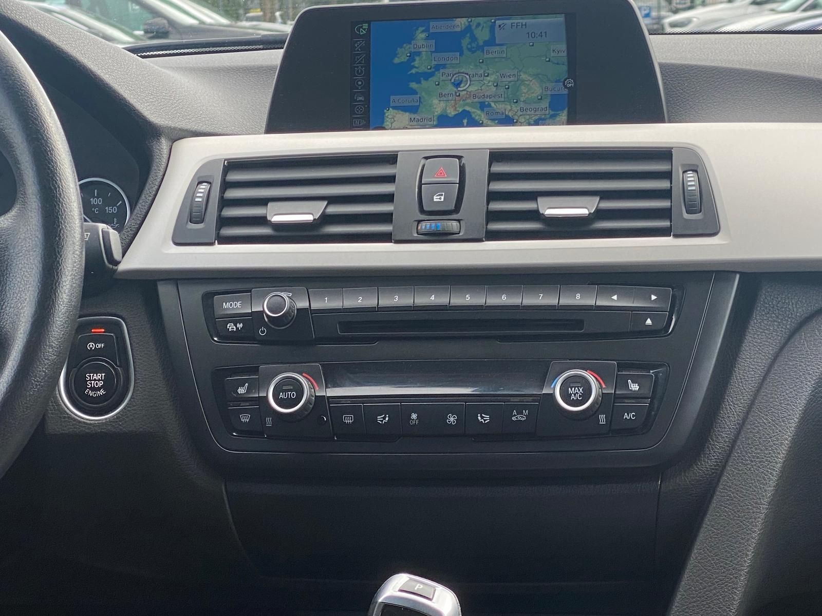 Fahrzeugabbildung BMW 335d xDrive Touring EU6 AHK