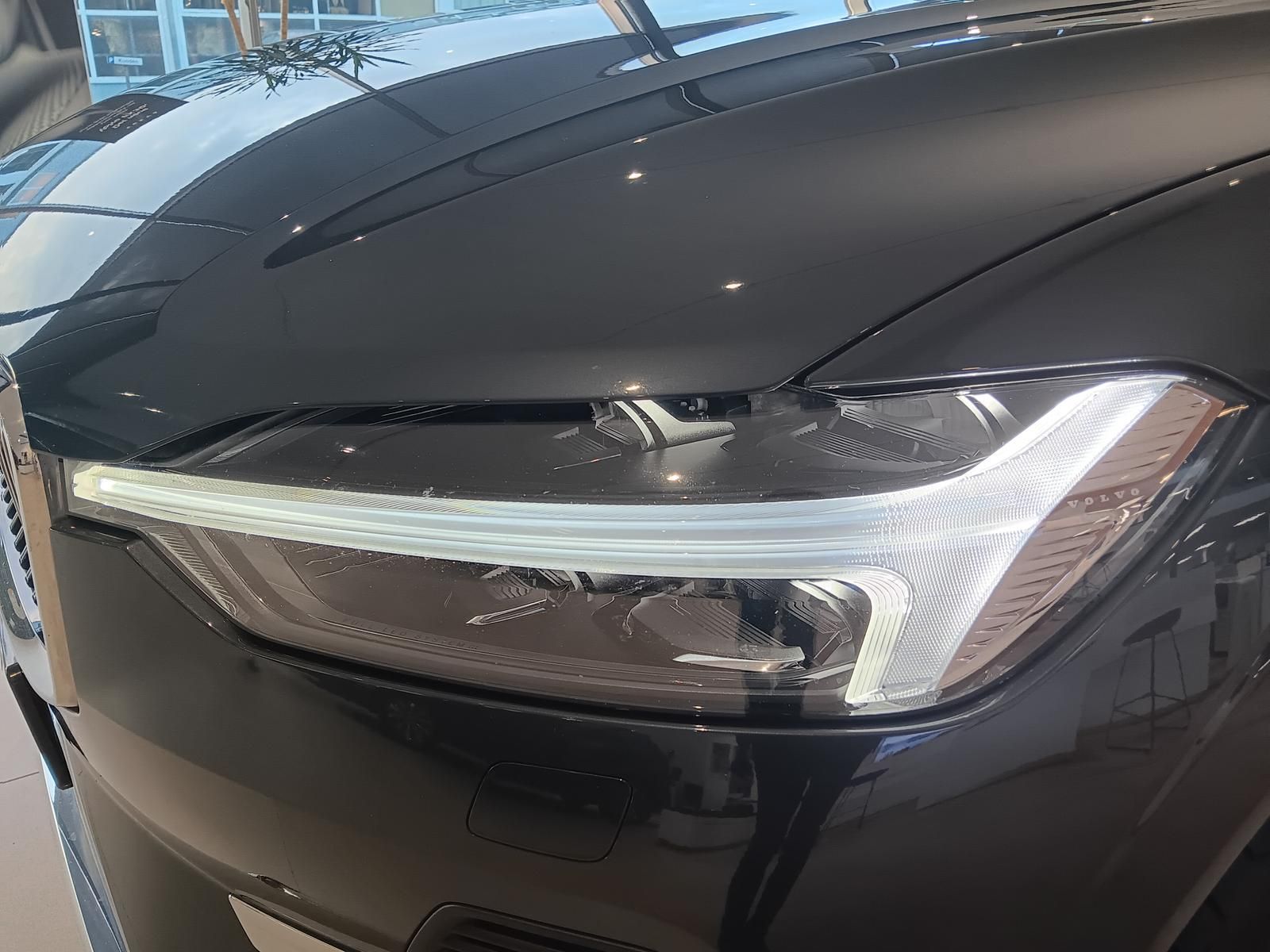 Fahrzeugabbildung Volvo XC60 T6 AWD Recharge Inscription