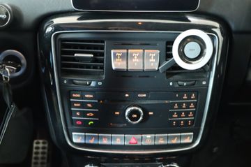 Mercedes-Benz G 350 Offroad Umbau Dachzelt LED Leiste